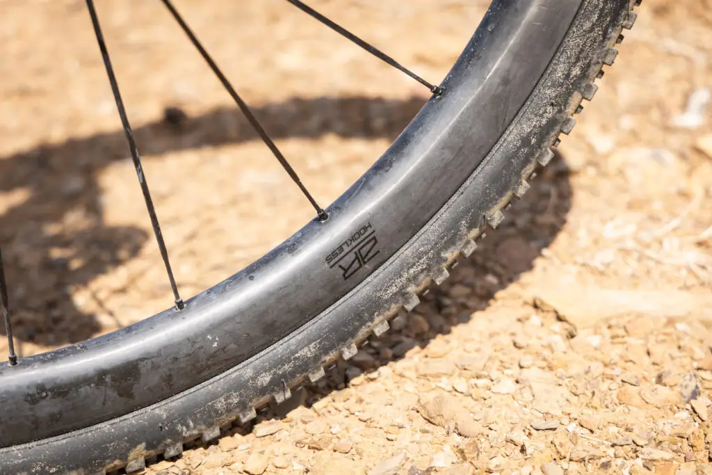 ruote cadex in carbonio per gravel