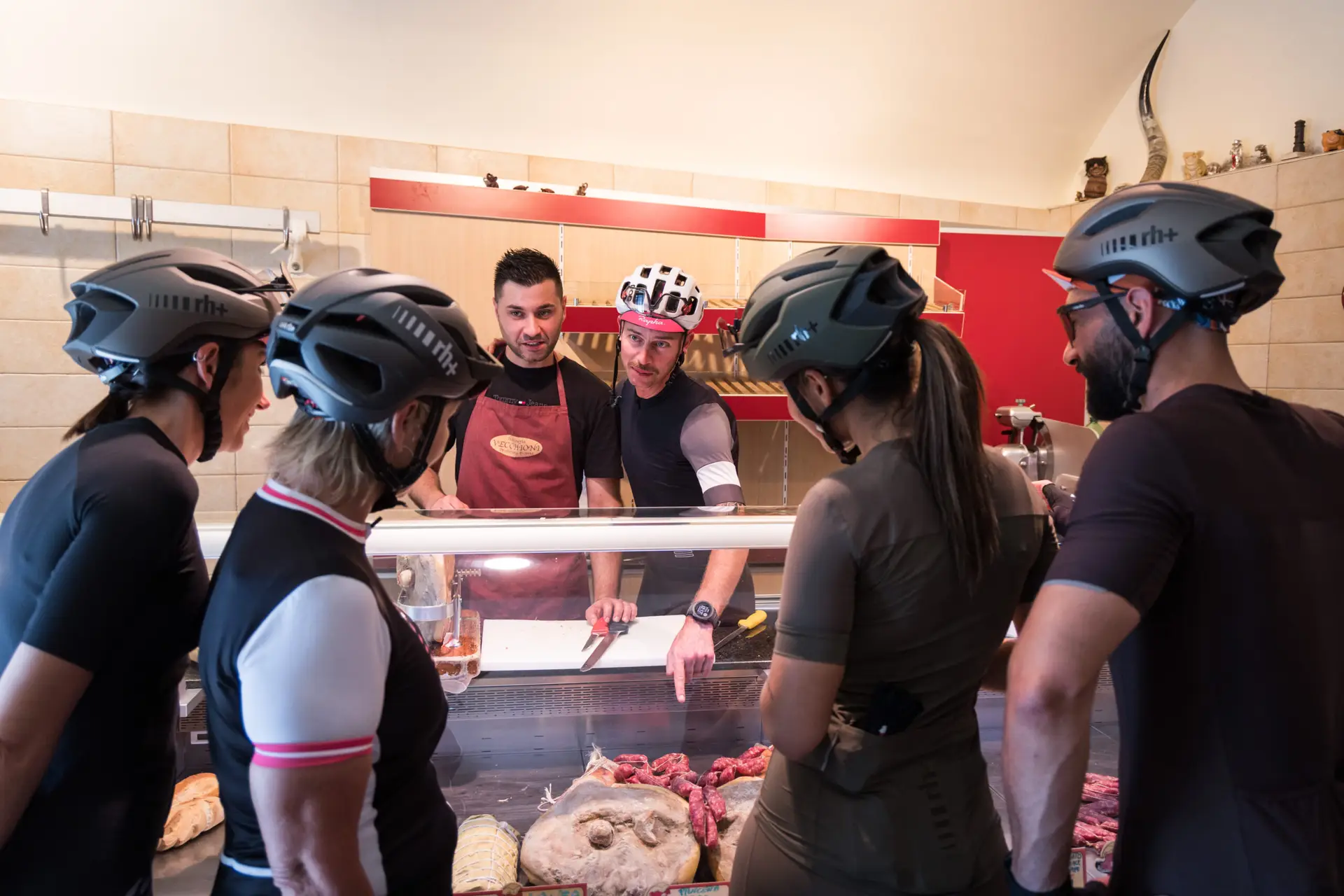 ciclista e cibo italiano